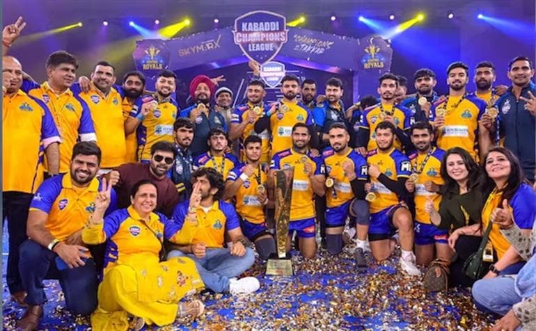 Thrilling Finish at Kabaddi Champions League, Winning Team Bags Prize Money 