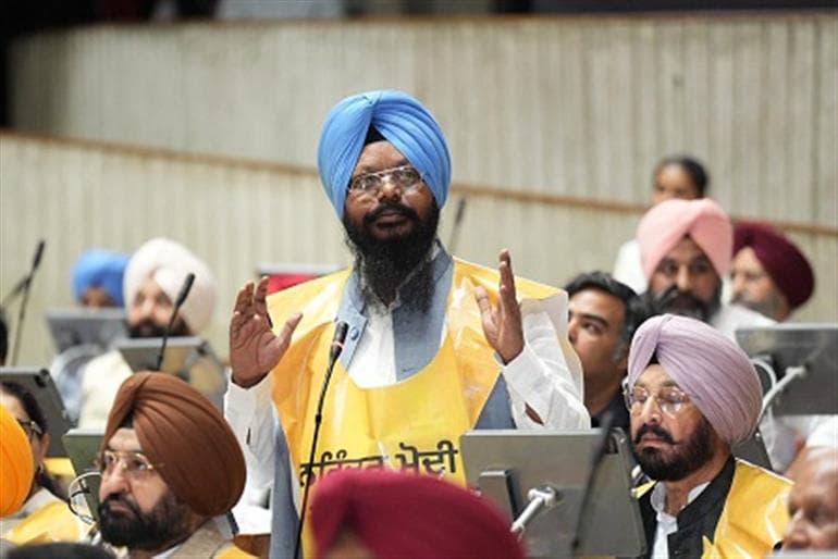 Punjab VS unanimously passes resolution condemning derogatory remarks against Harbhajan ETO