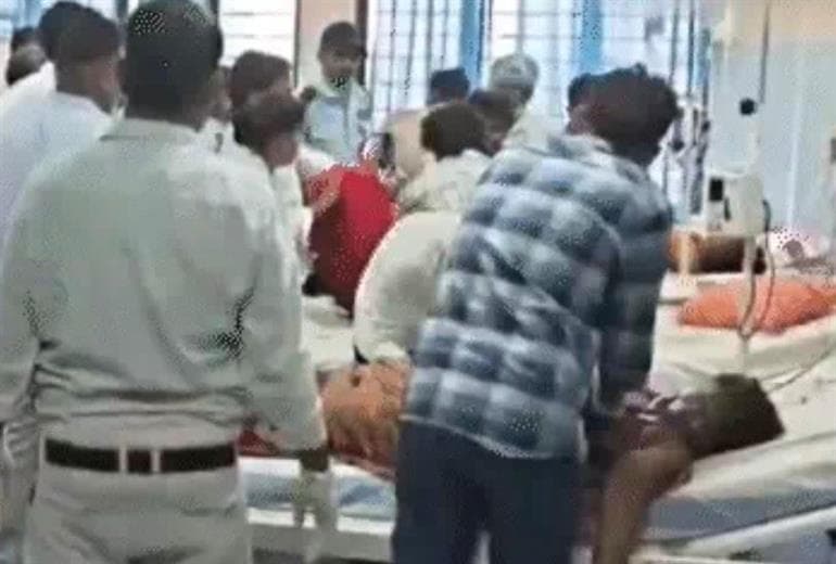 Bihar: 9 Women Die in Stampede at Mata Sheetal Aashtami Temple in Maghra, Nalanda