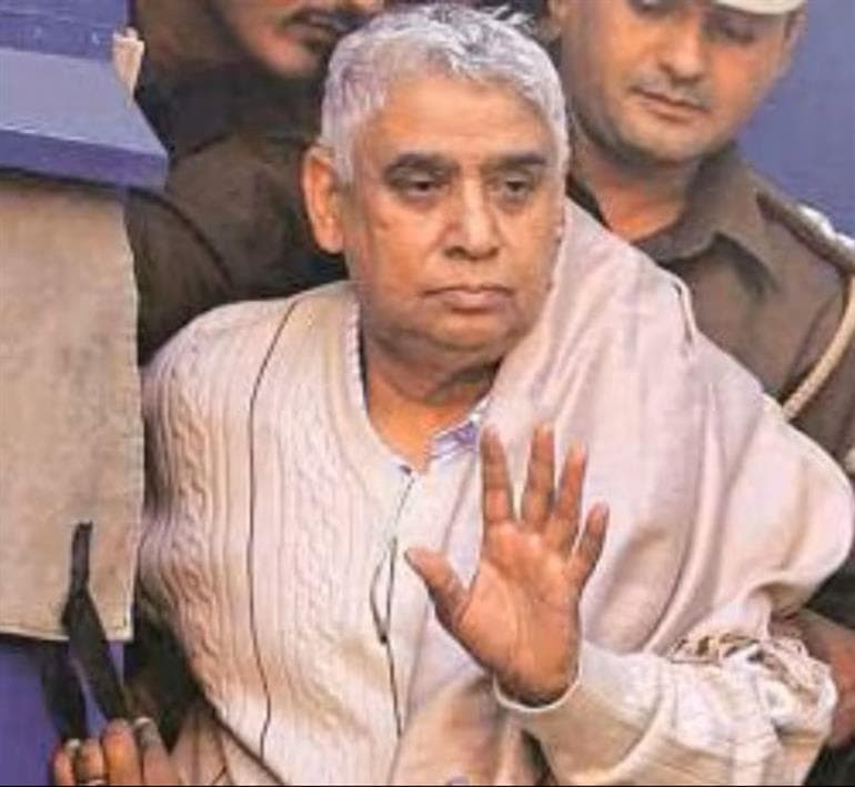 Rampal Gets Conditional Bail from Punjab and Haryana High Court in 2014 Satlok Ashram Violence