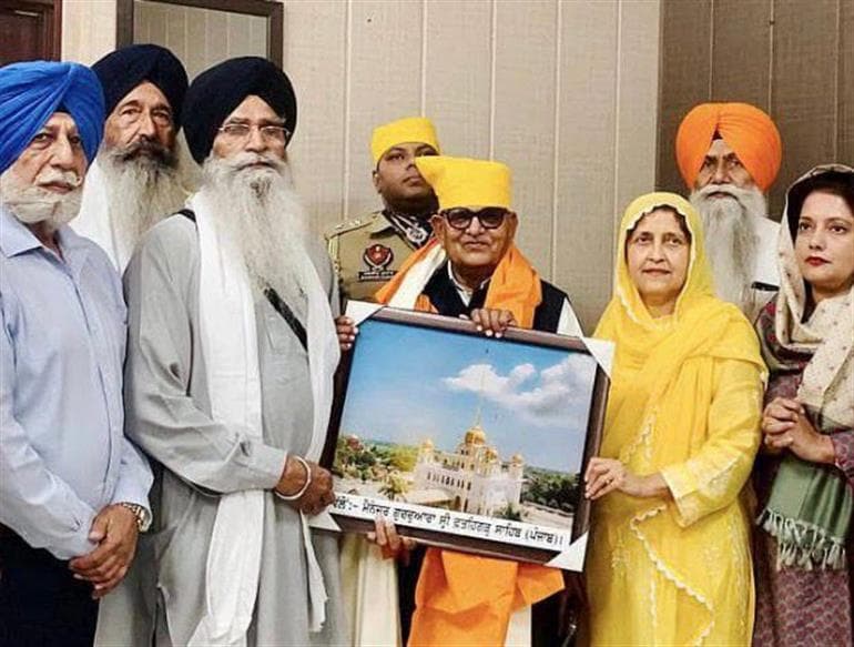 Punjab Governor Gulab Chand Kataria Visits Fatehgarh Sahib, Pays Tribute to Sahibzadas; Expresses Grief Over Vrindavan Tragedy