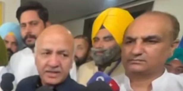 “AAP MLAs Stand With People, Not Any Party”: Sisodia’s Strong Message on Unity and Ground Connect