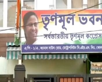 Counting Day Buzz : Silence at TMC Office in Kolkata, Festive Jalebi Celebrations at BJP HQ in Delhi