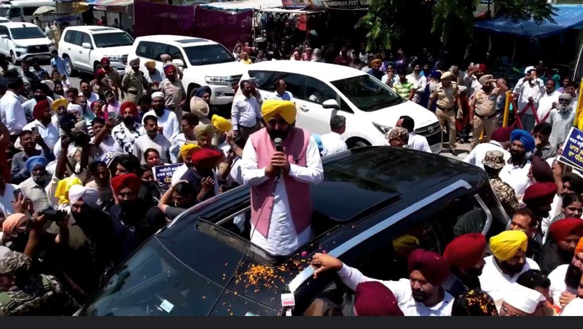 Punjab CM Bhagwant Mann Flags Off Statewide ‘Shukrana Yatra’ from Anandpur Sahib