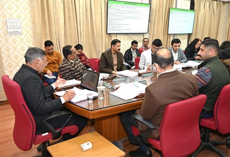 Rajesh Dharmani chairs HIMUDA Board Meeting, Highlights major township projects