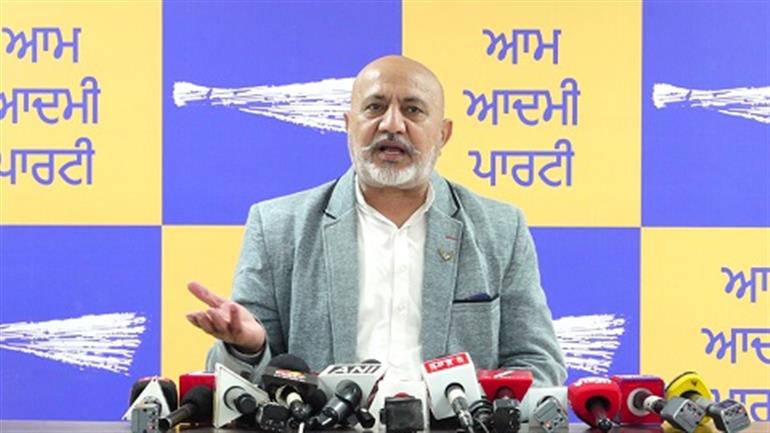 Congress–Akali Hand-in-Glove Politics Exposed by Bittu; AAP’s Mann Broke the Rotten Power-Sharing Nexus: Baltej Pannu