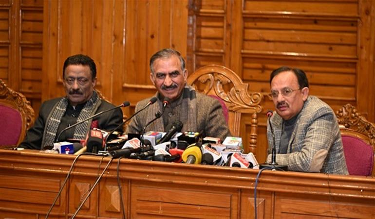 BJP leaders in dilemma, failed to clarify stand on RDG: CM