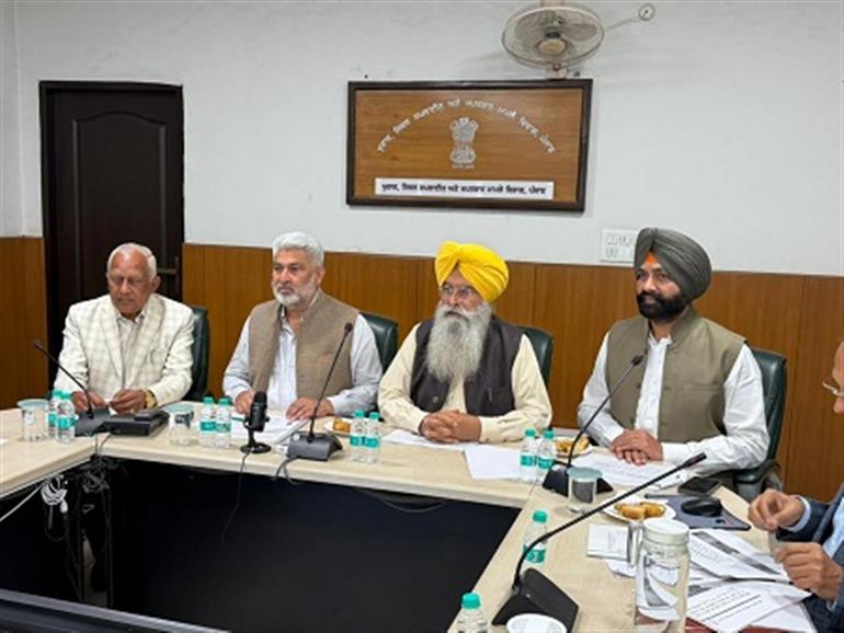 Group of Ministers comprehensively reviews arrangements for upcoming Wheat procurement season
