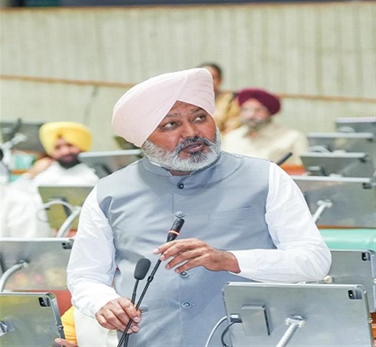 Congress MLA calling Speaker, ministers & AAP MLAs ‘bonded labourers’ is insult to Constitution & people’s mandate: Cheema