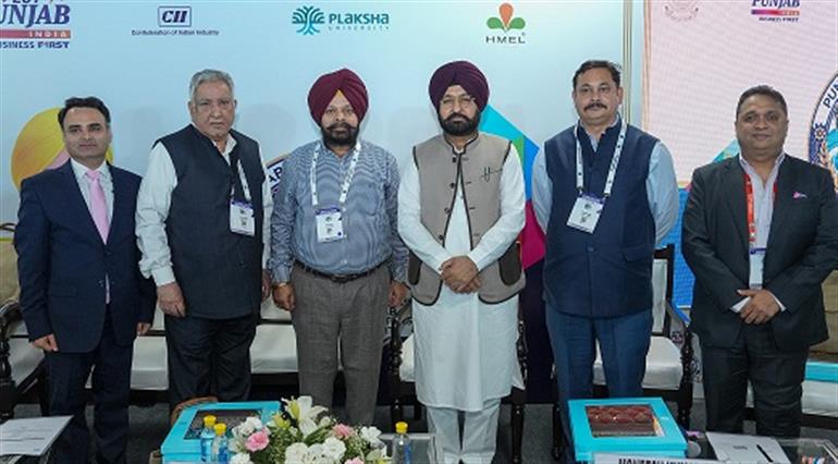 Mundian calls for technology driven industrial growth at investors summit
