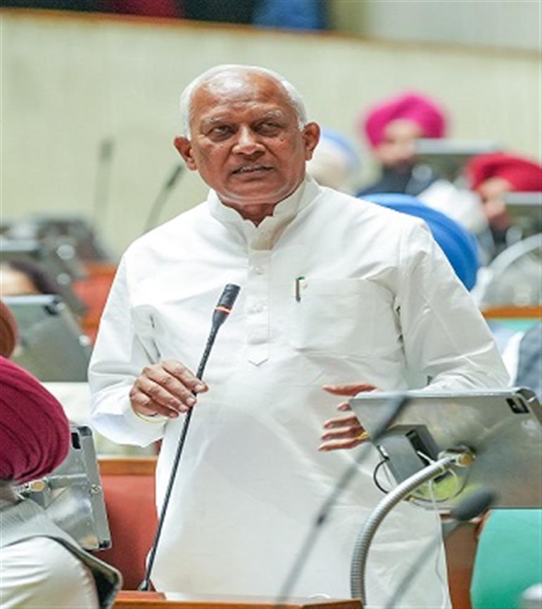 Barinder Goyal comes down heavily on LoP