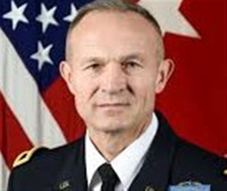 US Defense Secretary Removes Top Army Officials Amid Ongoing Tensions
