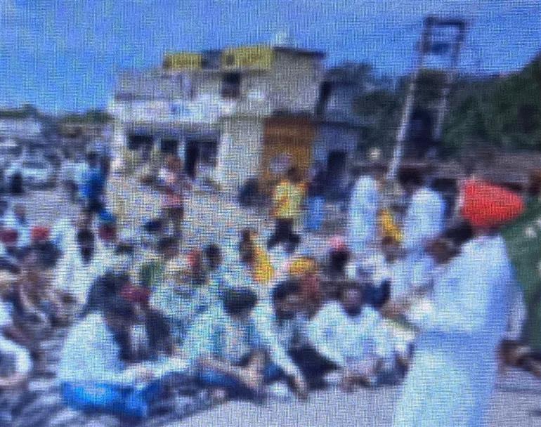 Demonstrators have blocked the Kiratpur Sahib–Manali National Highway. (Punjab Newsline)