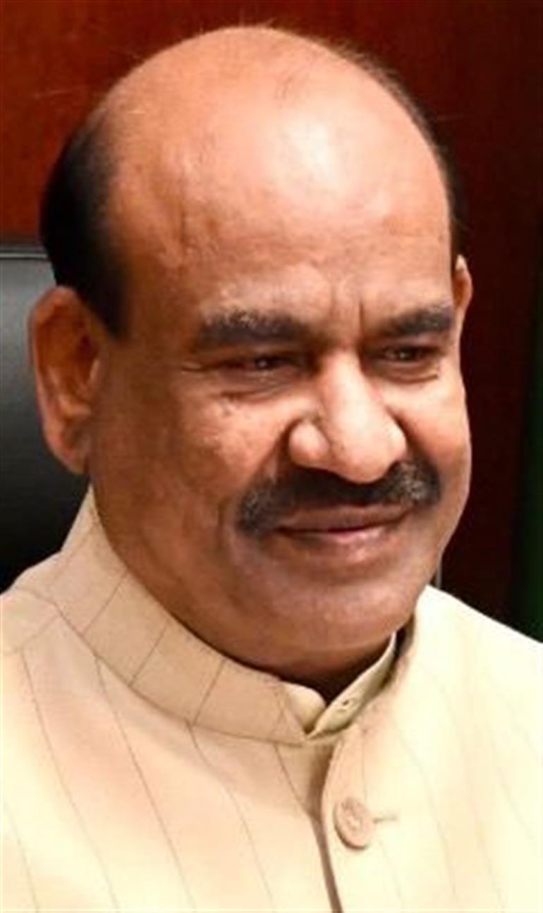 Women’s Reservation Bill Fails in Lok Sabha as Opposition Hands NDA First Legislative Defeat in 12 Years
