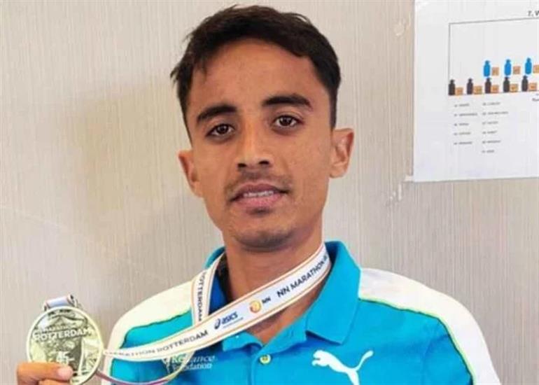 Sawan Barwal Breaks 48-Year-Old National Marathon Record on Debut 