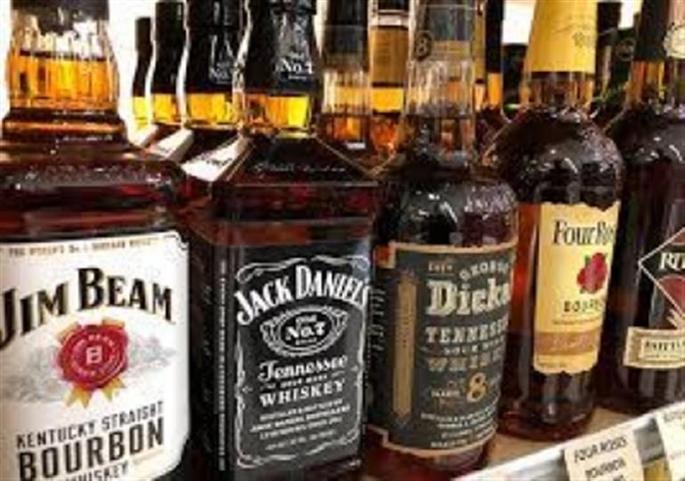 Gurugram: Excise official transferred for 'demanding' scotch for minister's function