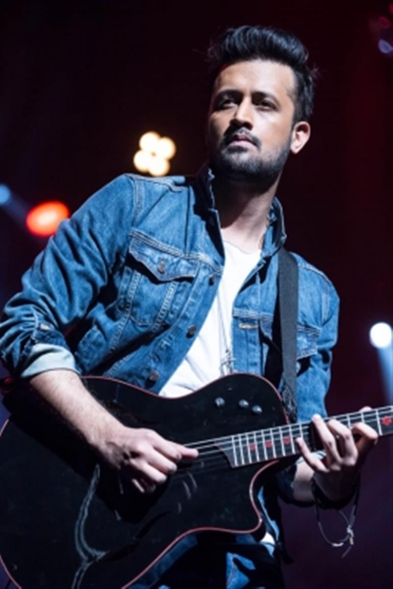 Atif Aslam to perform with Firdaus Orchestra live in concert in Dubai Atif Aslam to perform with Firdaus Orchestra live in concert in Dubai