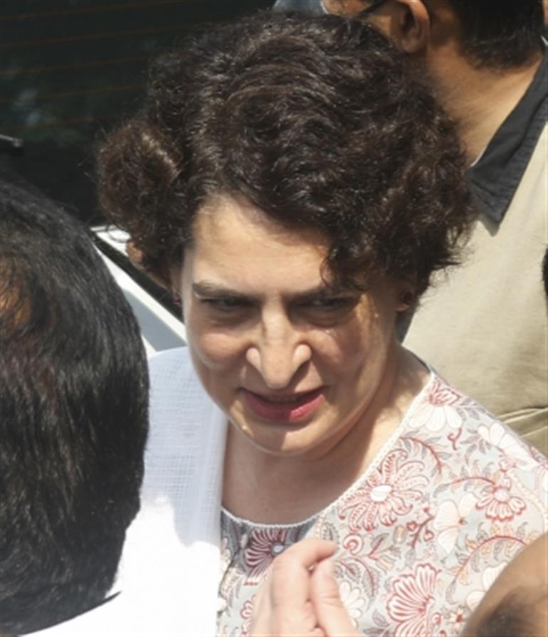Rahul’s questions will now resonate across the country: Priyanka Gandhi