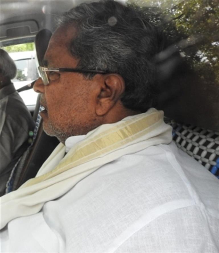 ‘We will work as a family’, says Siddaramaiah