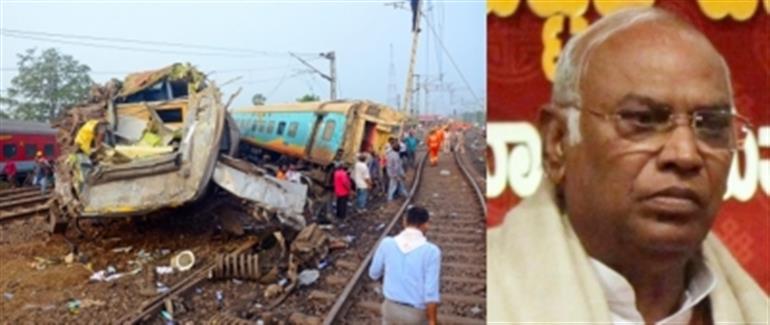 Odisha train tragedy: Questions can wait, rescue & relief immediate task, says Congress 