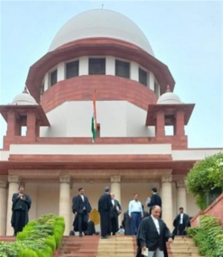 SC disposes of plea challenging demolition drive near Sri Krishna Janmabhoomi in Mathura SC disposes of plea challenging demolition drive near Sri Krishna Janmabhoomi in Mathura