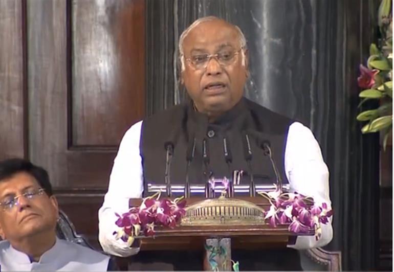 Govt intention something else, publicising Women’s Reservation Bill in view of polls: Kharge