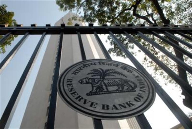 RBI to maintain rates, real estate sector to be disappointed