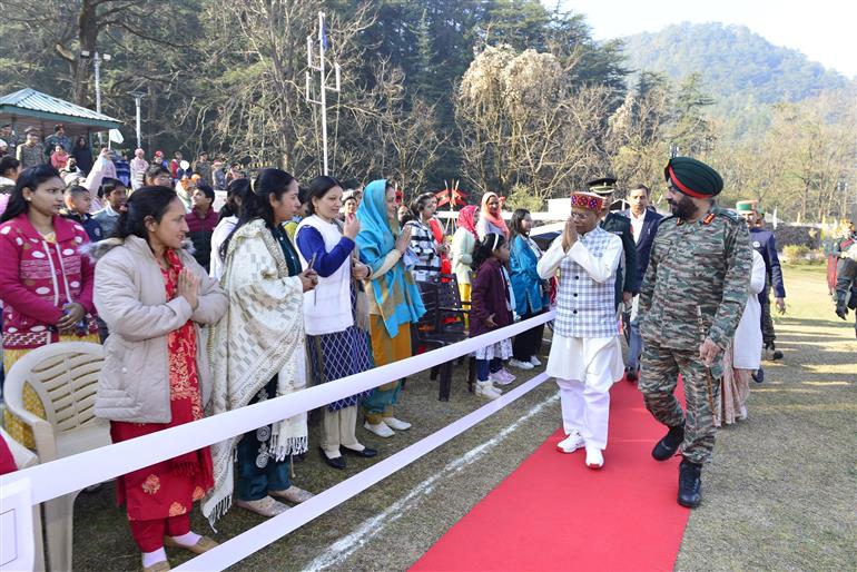 Himachal Governor presides over Army Mela on Indian Army Day