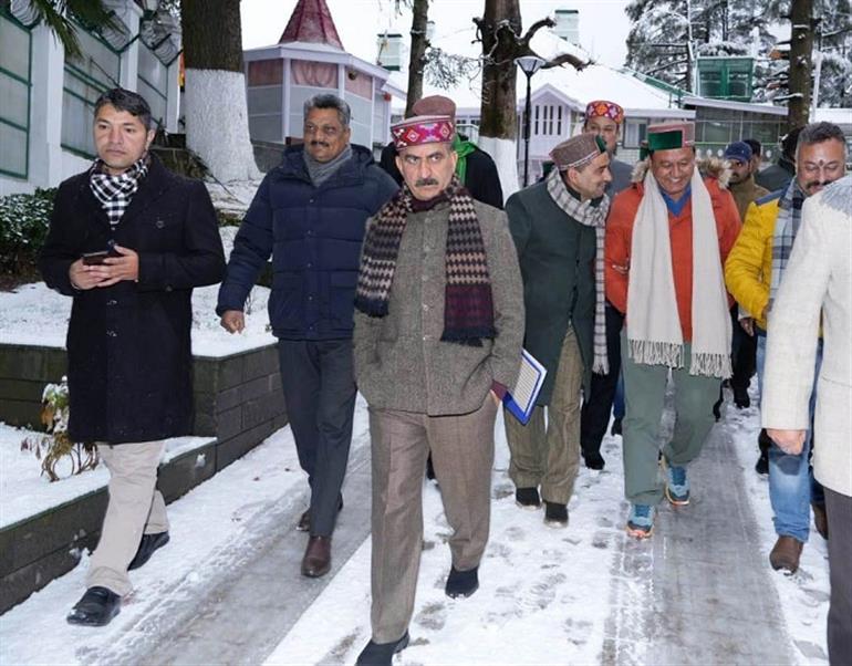 Himachal : Interim Budget merely a financial web to trap people: CM