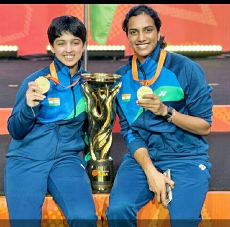 Tajinder Toor and Harmilan Bains win Gold medals in Asian Indoor Athletics Championship