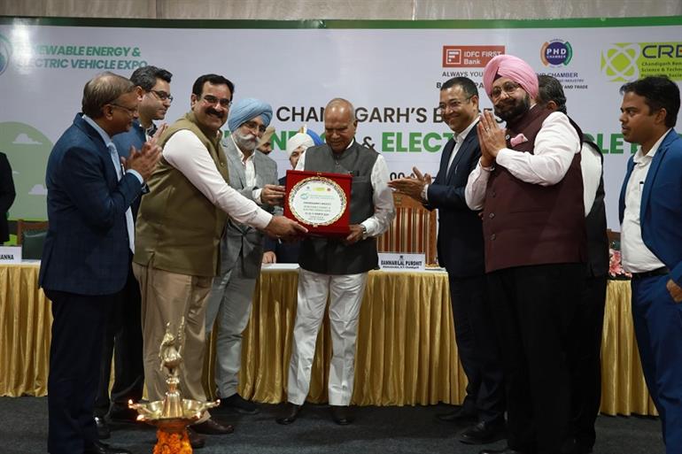 Administrator Purohit inaugurates PHDCCI EV Expo; City Beautiful Soon to get 53 EV Charging stations 