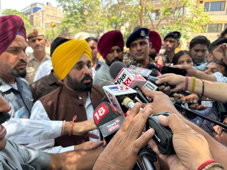 CM Bhagwant Mann met Arvind Kejriwal in jail today