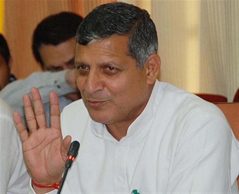 Officers should prioritise public issues: Kanwar Pal