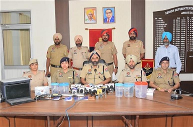 Police busts fake arms license racket running from TarnTaran sewa kendra, 6 fake arms licensees among 8 held
