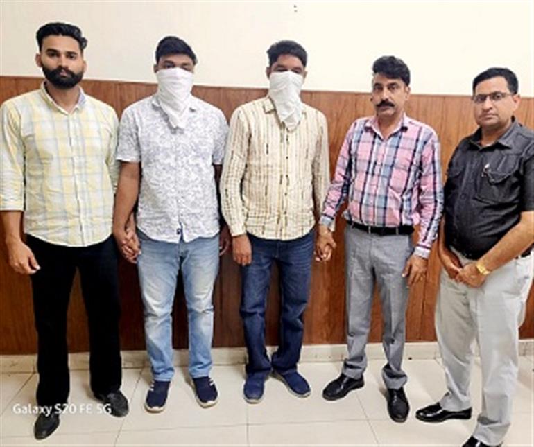 Vigilance Bureau nabs two PUNSUP Inspectors taking Rs 1,00,000 bribe