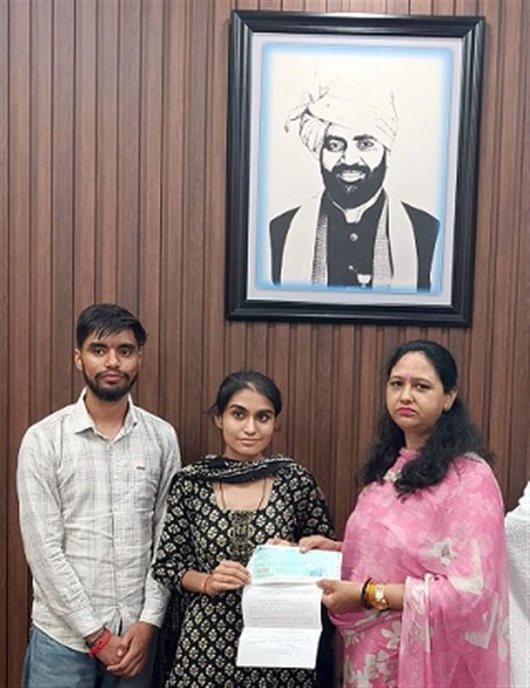 CM comes to aid of debt-ridden farmer