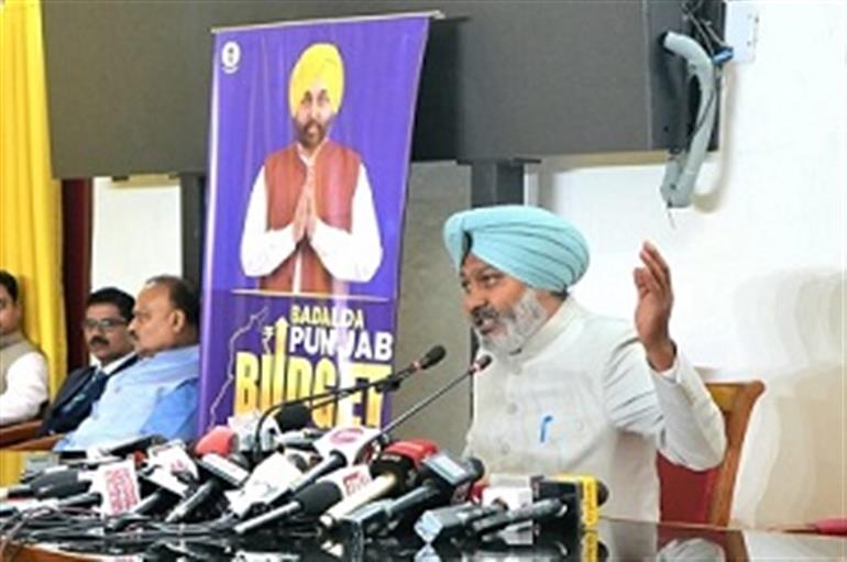Congress, BJP-Akali govt turned Punjab into &39;Udta Punjab&39; : Cheema