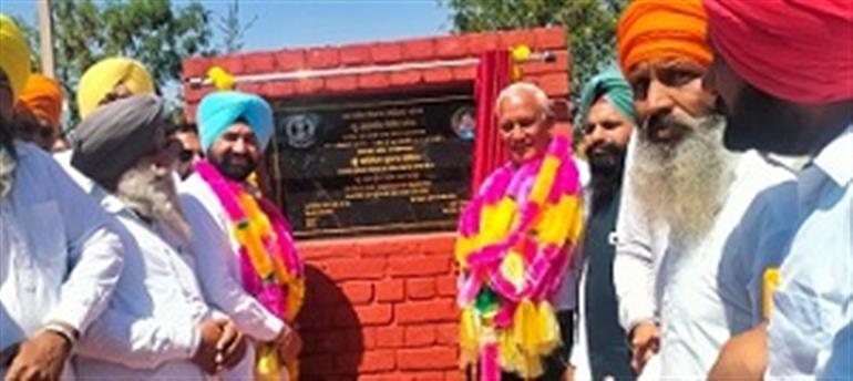 Goyal inaugurates four minors and bridge in Sardulgarh constituency 