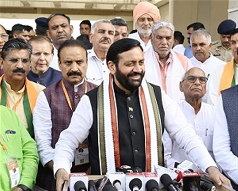 CM Saini attends state-level workshop of BJP in Samalkha