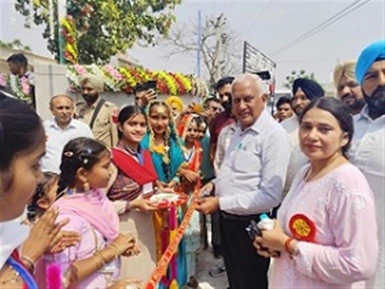 Brinder Goyal inaugurates development projects worth 84.36Lakh in govt schools of Lehragaga