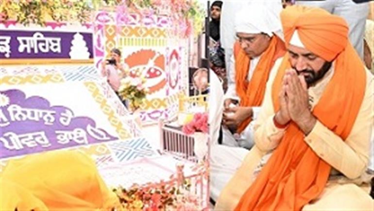 Creation of Khalsa Panth instilled spirit of courage and sacrifice in people: CM Saini