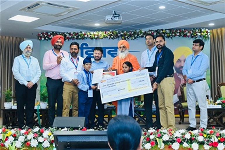 Let us vow to shun the use of plastic for protection of environment: Dr Ravjot Singh