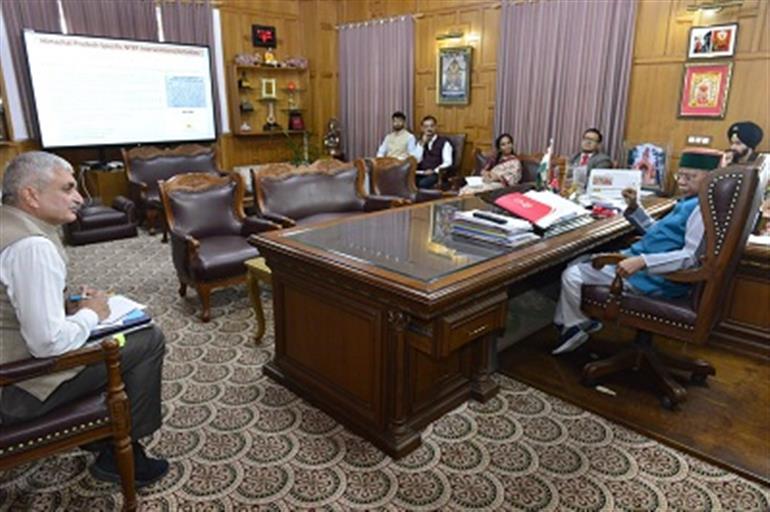 Governor reviews progress of TB elimination campaign in Himachal