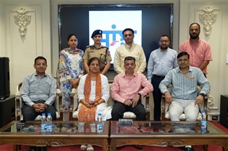 Punjab police & UIDAI collaborate to sensitize officers on secure adhaar usage in Policing