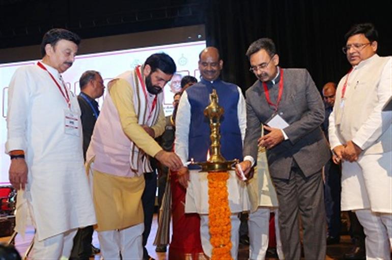 Lucknow MC Rises to the Top in Just Two Years Through Public Awareness and Participation