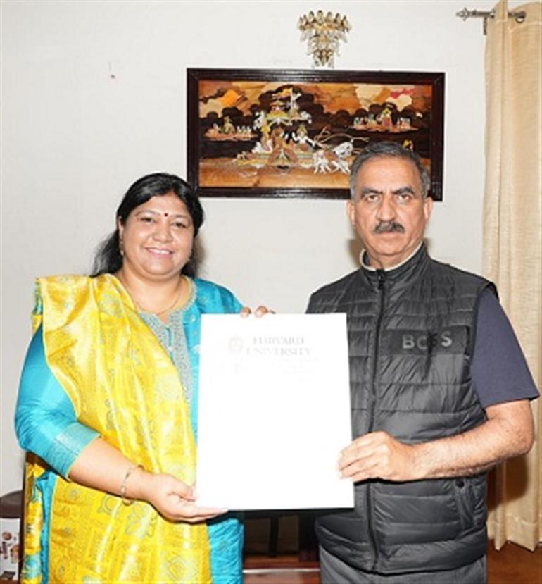 Dr. Aarushi Jain calls on CM Sukhu