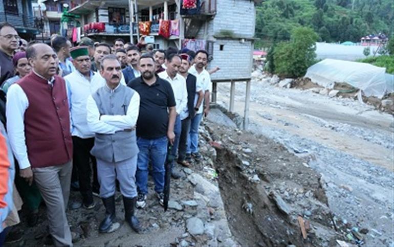 CM and LoP jointly inspect the disaster hit Thunag market
