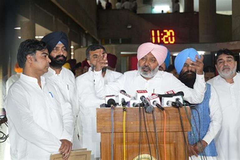BJP Protecting Criminals, Using Gangsters to Destabilize Opposition States: Harpal Cheema