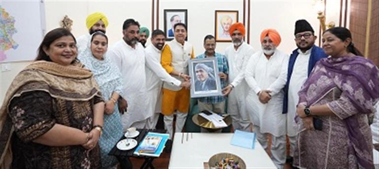 Kejriwal along with CM Mann to Pay Homage to Shaheed Udham Singh on Martyrdom Day in Sunam