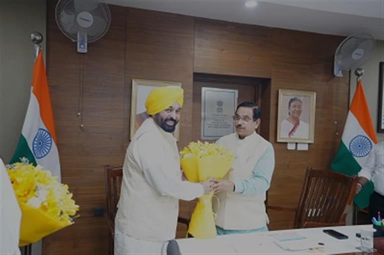 CM Calls on Union Minister, Seeks Immediate Release of State’s Share in RDF and Market Fee Worth Over 9,000Cr